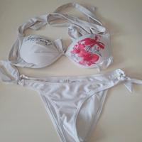 costume Bikini bianco, Scorpion Bay