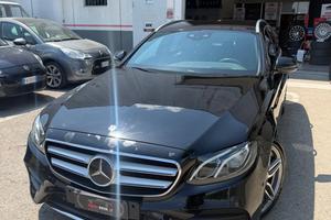 Mercedes-benz E 220 200 BlueTEC Premium