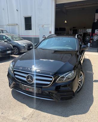 Mercedes-benz E 220 200 BlueTEC Premium