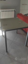tavolo da cucina in vetro 