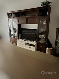 Parete Attrezzata in Legno Massello