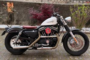HARLEY DAVIDON 883 SPOSTER R