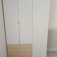 Armadio bianco 3 ante 4 cassetti