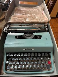 Macchina da scrivere Olivetti Lettera 32