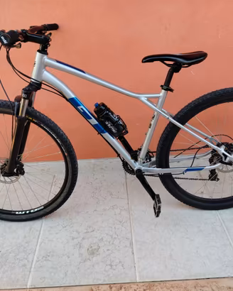 Mtb GT