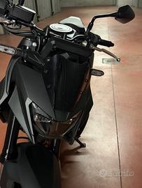 Moto honda hornet 750
