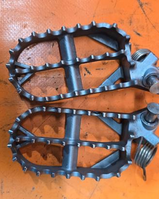 PEDALINI ANTERIORE BMW R 1200 GS K50 adv r 1250 gs