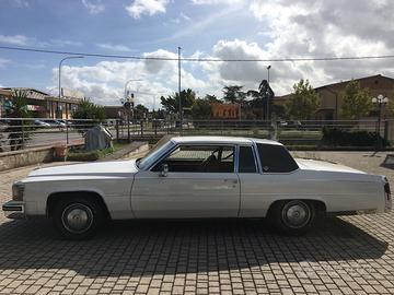 Cadillac coupe de ville