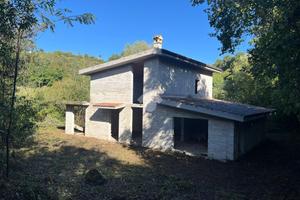 CASA INDIPENDENTE A SUBIACO