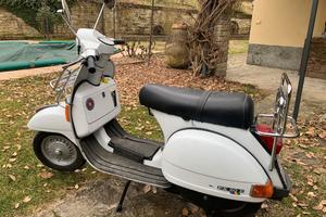 Vespa P80 X