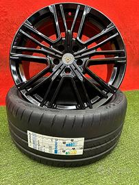 Cerchi Cupra Leon Gomme Estive Michelin 235 35 19