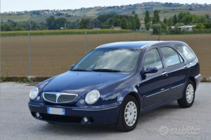 Lancia Lybra