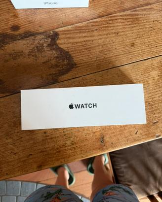 Apple Watch SE 3 – 40 mm – Starlight – GPS + Cellu