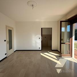 3 LOCALI A SETTIMO TORINESE