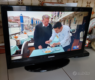 Televisore 26 pollici con decoder