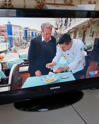 Televisore 26 pollici con decoder