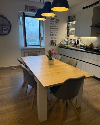 Tavolo allungabile 4-8 persone