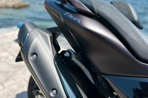 YAMAHA TMAX tech max 560