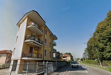 Bilocale a Cornate d'Adda-cantina e posto auto prv