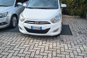 auto Hyundai 