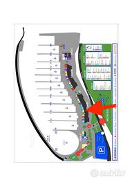 Riva di Traiano box auto