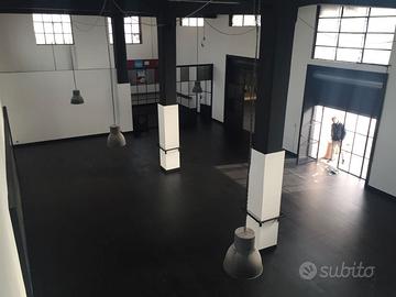 Capannone deposito Corso Protopisani