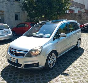 OPEL ZAFIRA 1.9 CDTI 120CV. COSMO