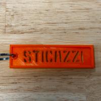 Portachiavi "STICAZZI": Perché Prendersela?