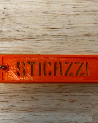 Portachiavi "STICAZZI": Perché Prendersela?