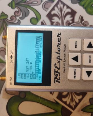 analizzatore di spettro portatile RF Explorer 500
