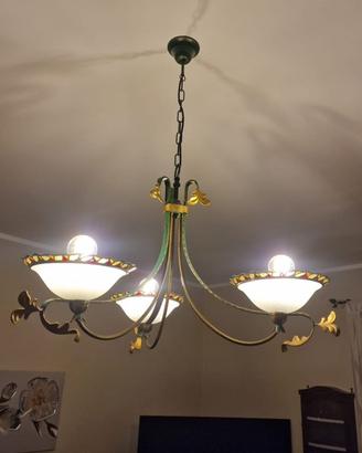 Lampadario 3 luci ferro battuto Stile Tiffany