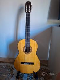 CHITARRA YAMAHA CG142S