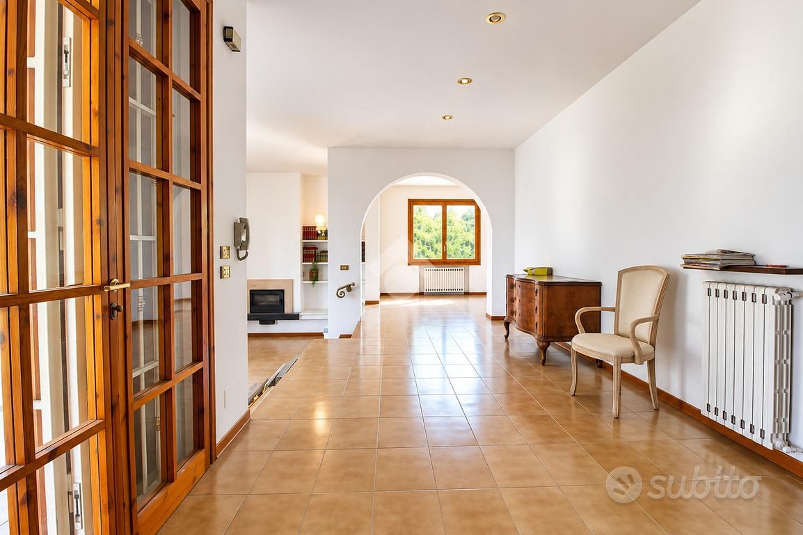 Casa – Castel San Pietro Terme, Picchio - Altro