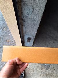 battiscopa in ceramica 