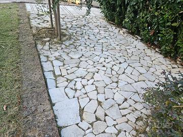 pavimento mattonelle pietra marmorea
