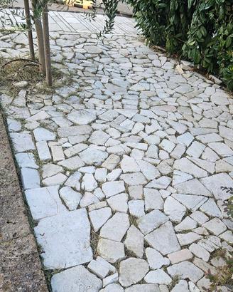 pavimento mattonelle pietra marmorea