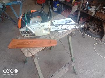 MOTOSEGA STIHL