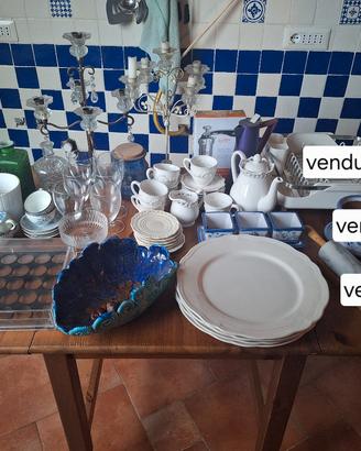 Stoviglie, candelabri e oggettistica casa