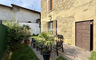 CASA INDIPENDENTE A SAN ZENO CON DUE APPARTAMENTI