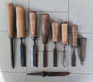 Scalpelli antichi per falegnameria