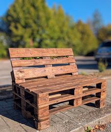 Divano in Pallet per esterno