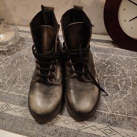 stivaletti con lacci Via Condotti 