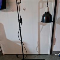 Staffa Portalampada (lampada non inclusa)