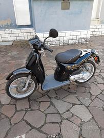 Aprilia Scarabeo 50