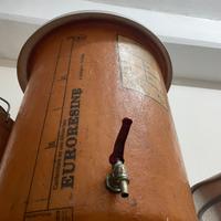 Serbatoi per olio o per vino