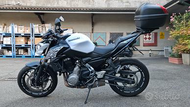 Kawasaki z650 2019 - 3850 km 