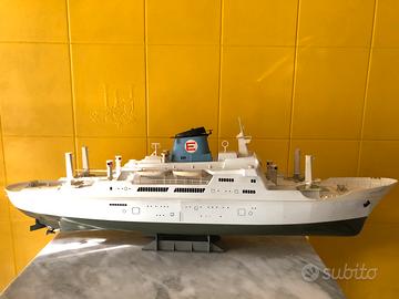 Motonave Monteleone PuertoAlegre