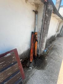 4 PISTONI PER SCAVATORE