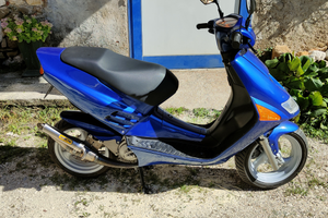 Scooter sr 50 Aprilia replica