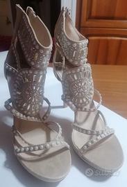 Scarpe donna con gioiello tg 40 tacco 11, € 10